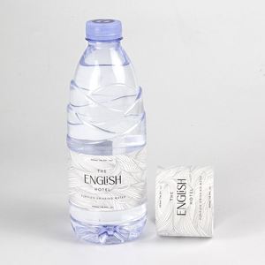 Etiquetas Adhesivas Personalizadas para Botellas de Agua, Resistentes al Agua, Duraderas, de Alta Calidad, Fáciles de Despegar - Product Image 1