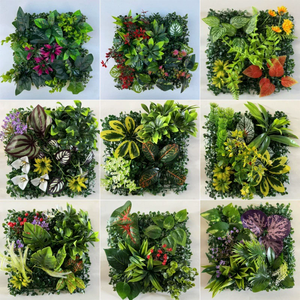 Panneaux muraux de haie artificielle en herbe verte mixte 50x50cm en gros, plante verticale tropicale de type fougère pour la décoration de paysages d'hôtels et de mariages - Product Image 4