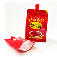 Fournisseur chinois de sachets personnalisés de qualité alimentaire avec bec verseur latéral pour l'emballage de sauces, de vodka, de bière, de pâte d'ail, de ketchup, sachet Doypack