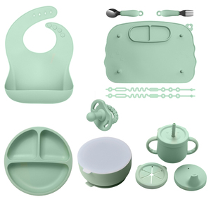 <span class=keywords><strong>Livraison</strong></span> <span class=keywords><strong>rapide</strong></span> haute qualité prise en main facile ensemble d'alimentation de bébé en Silicone anti-déversement comprend napperon en Silicone bol tasse bavoir sucette plaque - Product Image 1