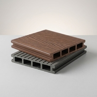 Plancher composite en bois grainé co-extrudé ignifuge et imperméable pour terrasse, jardin, patio, balcon