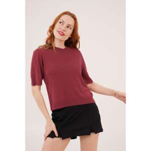 Blusa de Lycra de Manga Corta y Cuello Redondo para Mujer, Camiseta de Punto Delgada Color Borgoña al por Mayor - Product Image 6