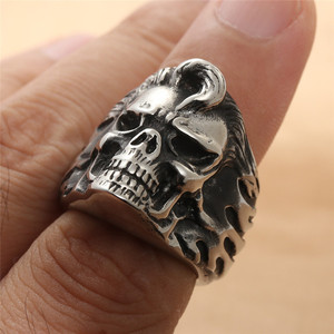 Skull <b>Ring</b> Men's <b>Titanium</b> Steel Silver Retro Punk Style Jewelry Gift 290104 - Product Image 4