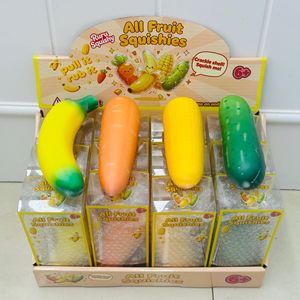 Neues Design Knusprige Wassermelonen-Erdbeer-Ananas-Quetschspielzeuge Simulierte Frucht-Stressabbau-Spielzeuge Hochwertige PU-Materialien - Product Image 4
