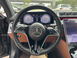 Mercedes-Benz <span class=keywords><strong>Classe</strong></span> <span class=keywords><strong>S</strong></span> 2023 <span class=keywords><strong>S</strong></span> <span class=keywords><strong>400</strong></span> L Version Luxe d'occasion – Berline de luxe pleine grandeur pour l'exportation mondiale aux concessionnaires de voitures d'occasion - Product Image 5