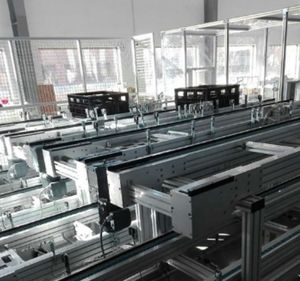 Palet montaj yerçekimi rulo bölümleri ve kaldırıcı konveyör ile yeni komple palet konveyör sistemi zincirli konveyör - Product Image 6