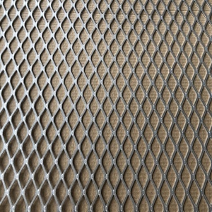 Maille métallique standard en acier expansé de calibre 18 - Product Image 6