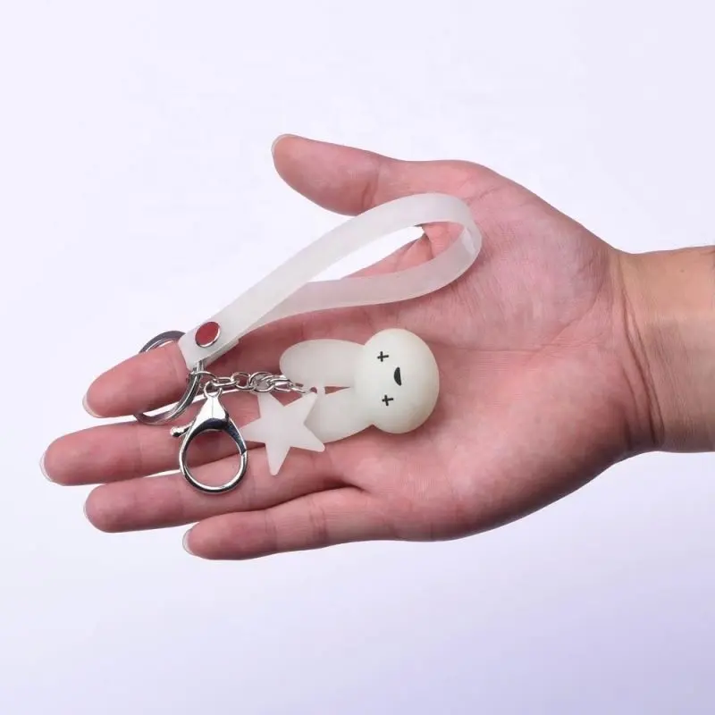 도매 고무 Pompom 3D blm/나쁜 토끼 빛나는 키 체인 여성 가방 액세서리 열쇠 고리