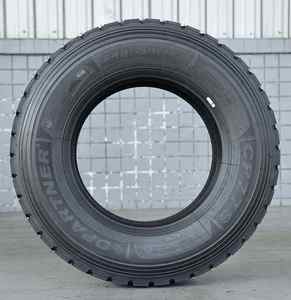 Pneu de camion multi-usages 245/70R17.5 avec un profil de bande de roulement polyvalent pour une utilisation sur des conditions routières variées - Product Image 5