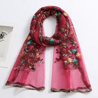 Hijab en dentelle brodée florale colorée en maille transparente douce pour femmes musulmanes, longue écharpe châle