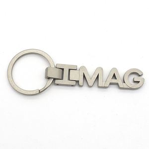 Porte-clés en métal personnalisé avec chaîne, design palette de couleurs or, porte-clés avec pinceau de peinture - Product Image 3