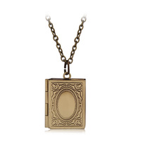 1 pièce Fashion sculpté Style Vintage livre délicat médaillon collier Secret cachette Photo médaillon collier Photos boîte