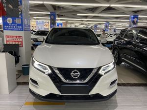 <span class=keywords><strong>Nissan</strong></span> <span class=keywords><strong>Qashqai</strong></span> 2022 Edizione Lusso, 100% Vernice Originale di Fabbrica, <span class=keywords><strong>Auto</strong></span> Usata con Sedili in Pelle, Interni Scuri, Guida a Sinistra - Product Image 2