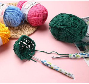 Juego de <span class=keywords><strong>14</strong></span> Agujas de Ganchillo Estándar Americanas con Diseño Impreso y Mango Suave para Tejer Lana - Product Image 5