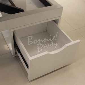 BonneBeauty Elektrisch Höhenverstellbare Beheizte Shiatsu-Massageliege aus Holz - Product Image 4