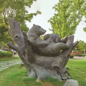 Estátua de pedra de bronze para escultura ao ar livre, urso de metal em tamanho real, decoração de parque