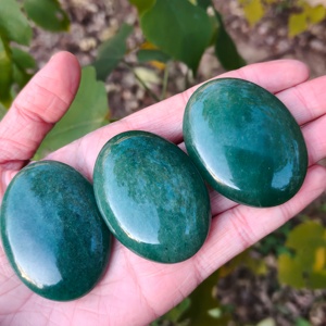 Piedra Ovalada de Aventurina Verde Natural Pulida para Sanación Espiritual, Decoración del Hogar y Regalos Festivos, Venta al Por Mayor - Product Image 3