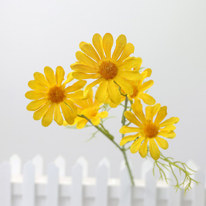 Tige de marguerite artificielle multicolore en soie synthétique, longue branche pour décoration florale de maison et de mariage, vente en gros - Product Image 4
