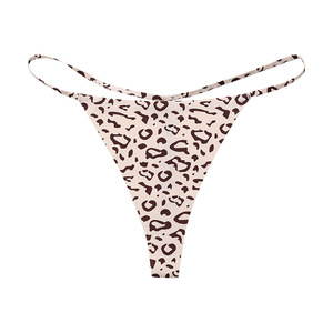 Perizoma sexy a vita bassa da donna, slip a stringa singola in seta ghiaccio senza cuciture taglie forti Pure Desire, T-back sportivo ad asciugatura rapida con stampa animalier - Product Image 5