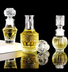 Botellas de Licor Miniatura de Vidrio Transparente Tallado al por Mayor, Botellas para Licores, Botellas para Vino de Frutas - Product Image 3
