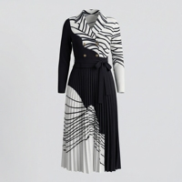 En stock, vente en gros, nouvelle collection printemps-été 2026, robe décontractée à rayures, robe ample tendance, robe plissée Miyake, grande taille