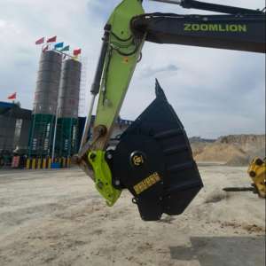 Broyeur hydraulique <span class=keywords><strong>Motek</strong></span> à trémie, mâchoire bidirectionnelle mobile, anti-obstruction, haute efficacité, équipement pour déchets de construction - Product Image 2