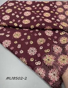 Nouveau style de tissu en dentelle africaine, voile <span class=keywords><strong>suisse</strong></span> 100% coton, dentelle <span class=keywords><strong>suisse</strong></span> en <span class=keywords><strong>Suisse</strong></span>, dentelle sèche 2026, matière pour vêtements - Product Image 4