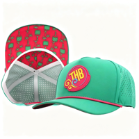 Casquette de baseball unisexe personnalisée en usine avec panneaux respirants découpés au laser, patch 3D en PVC imprimé et accent intérieur en corde