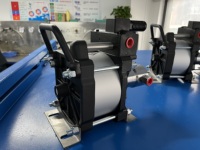 Bomba de Prueba Hidrostática única neumática SHINEEAST 80bar relación máxima de 10:1 para prueba de presión de agua Venta Directa