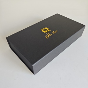 Caja de cartón con solapa de cierre magnético negro con estampado mate personalizado <span class=keywords><strong>Royal</strong></span> de lujo, caja de regalo con tapa abatible con satén - Product Image 3