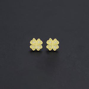 Jxx Direct Supply Dubaï Nouvelle Arrivée Boucles d'oreilles clous en laiton plaqué or 24 carats style classique avec zircon pour femmes Vente en gros - Product Image 2