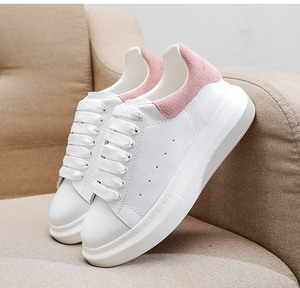 Chaussures de sport en cuir pour femmes, chaussures d'hiver A3 en polyuréthane et caoutchouc, nouvelle mode, polyvalentes, décontractées pour femmes, blanches - Product Image 2