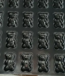 2024 뜨거운 판매 주문을 받아서 만들어진 알루미늄 강철 곰 팬더 케이크 팬 동물 모양 컵케익 금형 쟁반