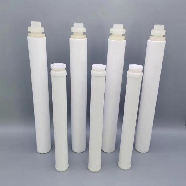 Single Head Organic Solvents Resistant High Mechanical Strength Microporous Water Treatment PE Sintered Filter Cartridge