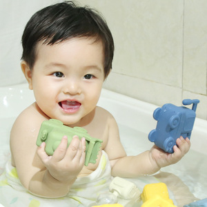 Jouet de bain en silicone pour bébés de 0 à 24 mois, véhicule de construction, voiture pour jeux aquatiques, unisexe - Product Image 3