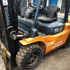Toyota40 50 4t Chariot élévateur d'occasion avec des performances stables Diverses configurations Traitement de prix d'usine en Chine - Product Image 1