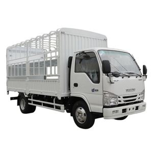 รถบรรทุกอีซูซุ ELF 4x2 พวงมาลัยซ้าย/ขวา 4 ตัน สำหรับขนส่งสัตว์และสินค้า เหมาะสำหรับฟาร์มและปศุสัตว์ คุณภาพคุ้มราคาจากญี่ปุ่น - Product Image 1