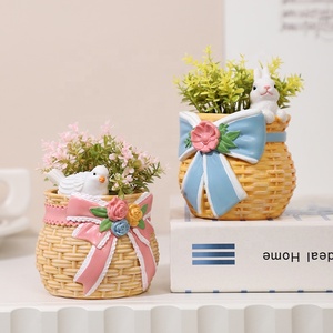 Simulation de panier en <span class=keywords><strong>résine</strong></span> tissée en forme de <span class=keywords><strong>jardinière</strong></span> décorative en <span class=keywords><strong>résine</strong></span> succulente, mini pots de fleurs bonsaï pour le jardinage et la décoration intérieure - Product Image 1
