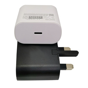 Adaptateur de voyage TA800 Prise UK Adaptateur USB C A54 <span class=keywords><strong>Chargeur</strong></span> 3 broches Type C pour <span class=keywords><strong>Samsung</strong></span> A35 <span class=keywords><strong>A14</strong></span> Galaxy Z Flip 5 Fold 5 S23 S24 S25 - Product Image 3