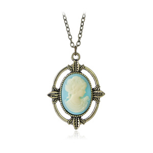 Collar al por mayor vintage Katherine Beauty Head Pendant, joyería retro de moda, collar de The Vampire Diaries para hombres y mujeres - Product Image 1