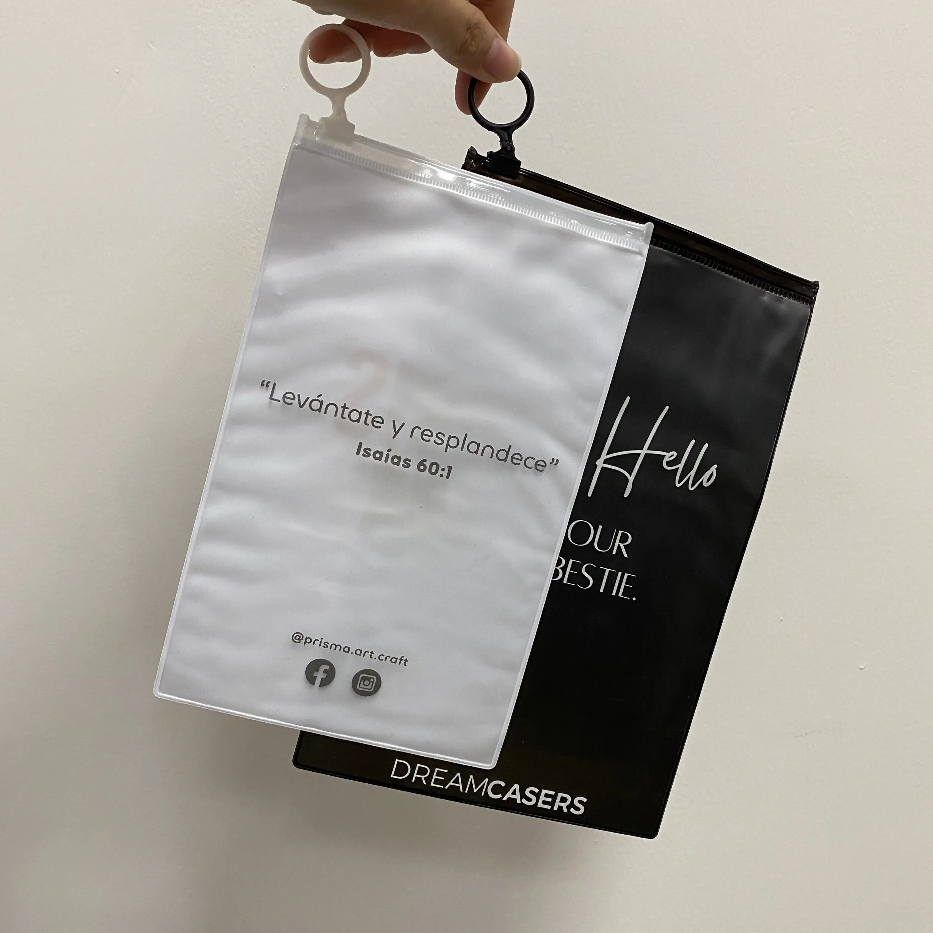 Fabrika toplu özel Logo baskılı PVC plastik ambalaj siyah don kilitli çanta düz fermuarlı kese