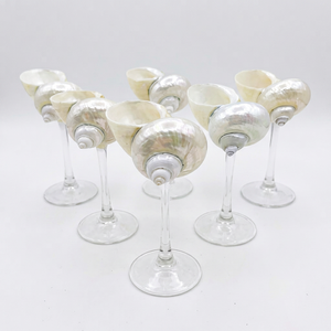 Copa de Vino de Cristal Transparente Reutilizable y Ecológica, Hecha a Mano, con Forma de Concha, para Martini y Cócteles, Ideal para Fiestas, Hecha en Vietnam - Product Image 1
