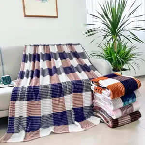 Hochwertige benutzer definierte dicke Koralle Polar Fleece werfen Großhandel Camping Hug Schlaf Baby decke