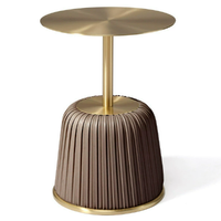 Table d'appoint circulaire en métal portable de style italien minimaliste moderne et luxueux pour le salon