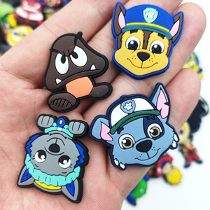 Vendita calda nuovo arrivo PVC scarpe di gomma charm Custom 3D accessori per scarpe di plastica all'ingrosso per bambini zoccoli decorativi di piccolo Design - Product Image 2