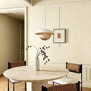 Suspension moderne en albâtre, abat-jour demi-dôme, luminaire en cuivre, design marbre de luxe pour salle à manger, salon, hôtel, villa - Product Image 1
