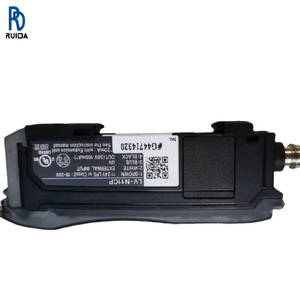 KEYENCE LV-N11P LV-N11N LV-N11CP LV-N11CN เลเซอร์เซนเซอร์แอมพลิฟายเออร์, PNP ใหม่และเป็นของแท้ - Product Image 1