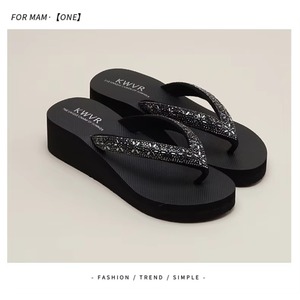 Summer Beach Women's Luxurious Designer Flip-flops - <b>Soft</b> <b>Shoes</b> - High-quality Open-toe Thick-soled Slip-on Sandals - Product Image 6