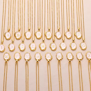 2025 Personalisierte Wasserdichte Legierung Tropföl A-Z Buchstaben Gold Anhänger Halskette 26-Buchstaben Tropfen-Halskette Beste Qualität - Product Image 4