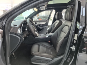 <span class=keywords><strong>Mercedes</strong></span> <span class=keywords><strong>GLC</strong></span> 300 L SUV 4MATIC Dynamic 5 places 2021, Voiture Neuve, Moteur Atmosphérique, ACC, Jantes R19, Cuir, Boîte Automatique, Transmission Intégrale, Couleur Foncée - Product Image 5